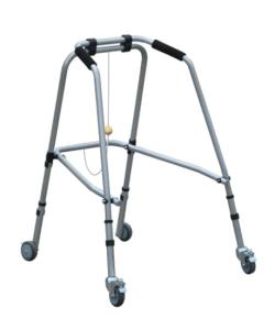 AT02006 Balkonik rehabilitacyjny  z 4 kołami z kulką ANTAR